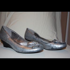 Women’s Wedge Shoe